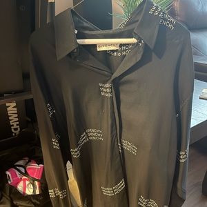 GIVENCHY “STUDIO HOMME” SHIRT! SIZE 42! WORN 1 TIME! READ DESCRIPTION 1ST!